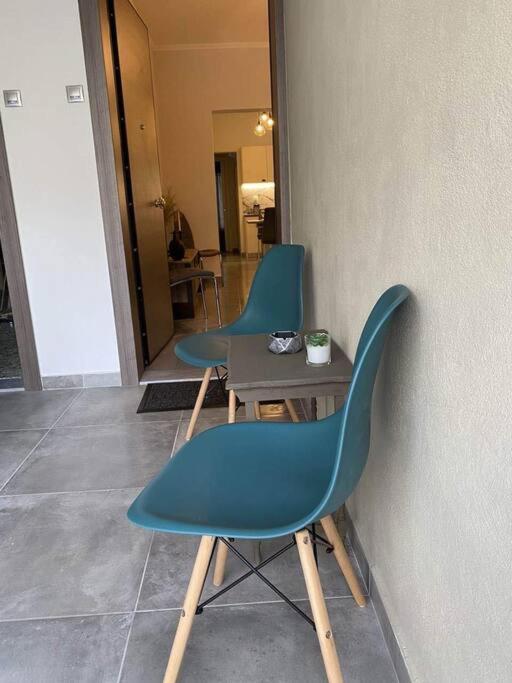 Apartment D & A House 150m From Chalandri Metro Station Athens