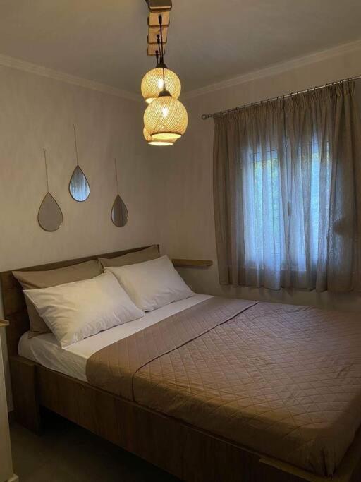 D & A House 150m From Chalandri Metro Station *